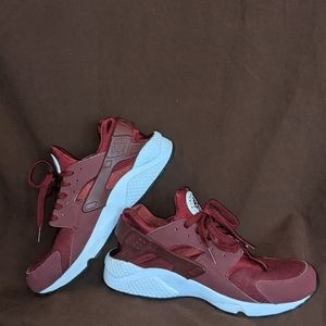Nike Huarache Running Shoes